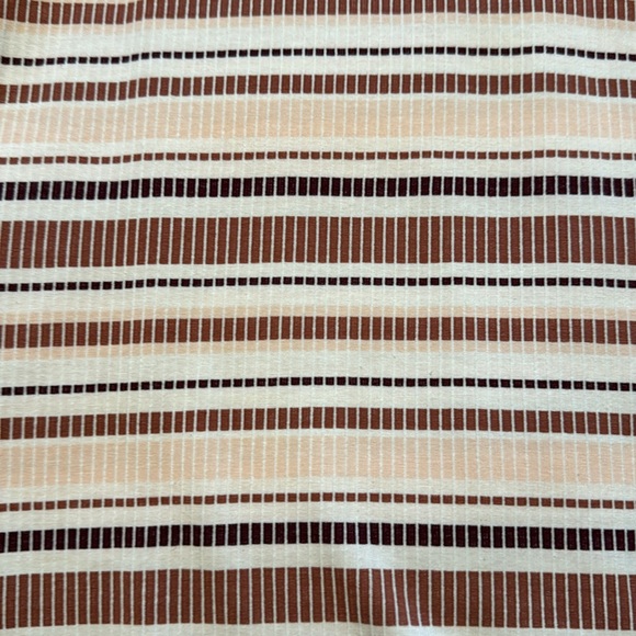 Purchased from loft. Very comfortable dress. Only worn once - Picture 2 of 4